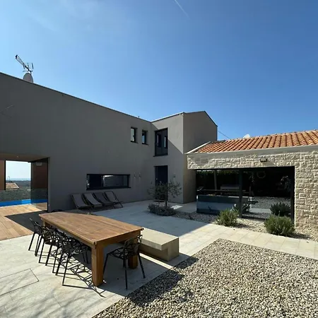 Meryema - Excellent With Sea View Пореч